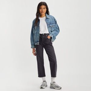 Levi’s Ribcage Straight Jean Size 26W 27L